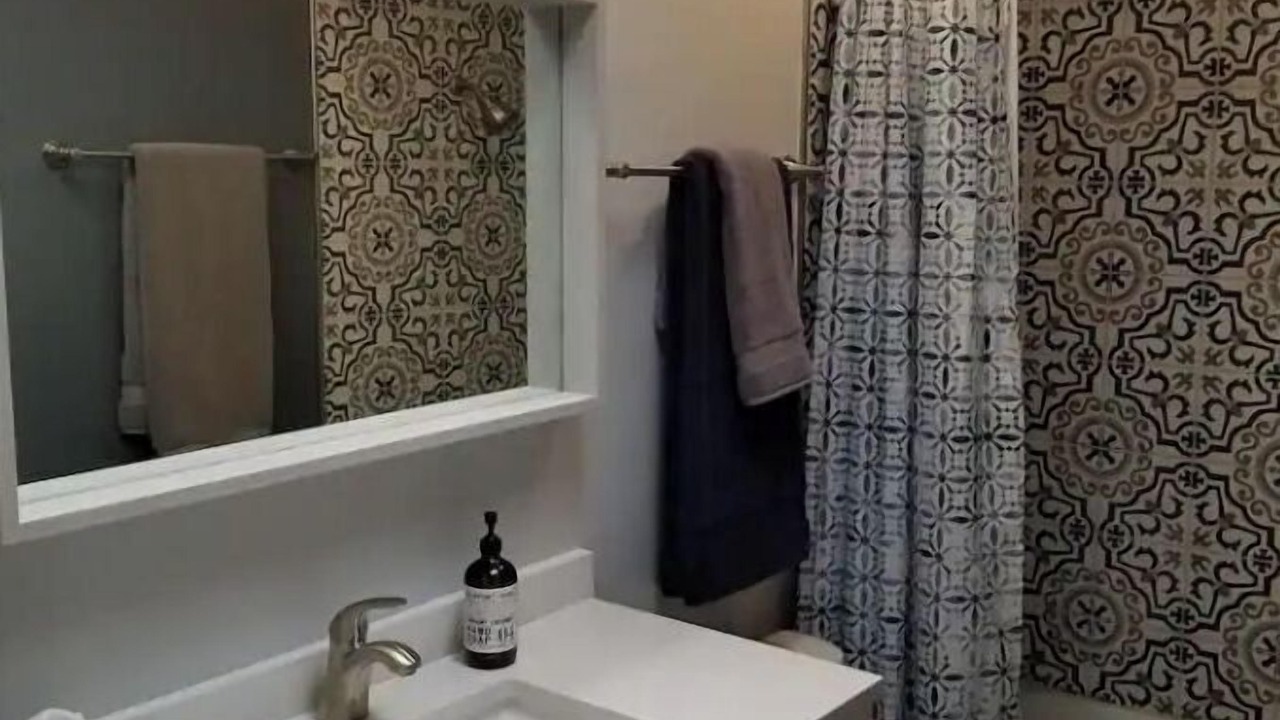 Photo of Bathroom in Biggs Field