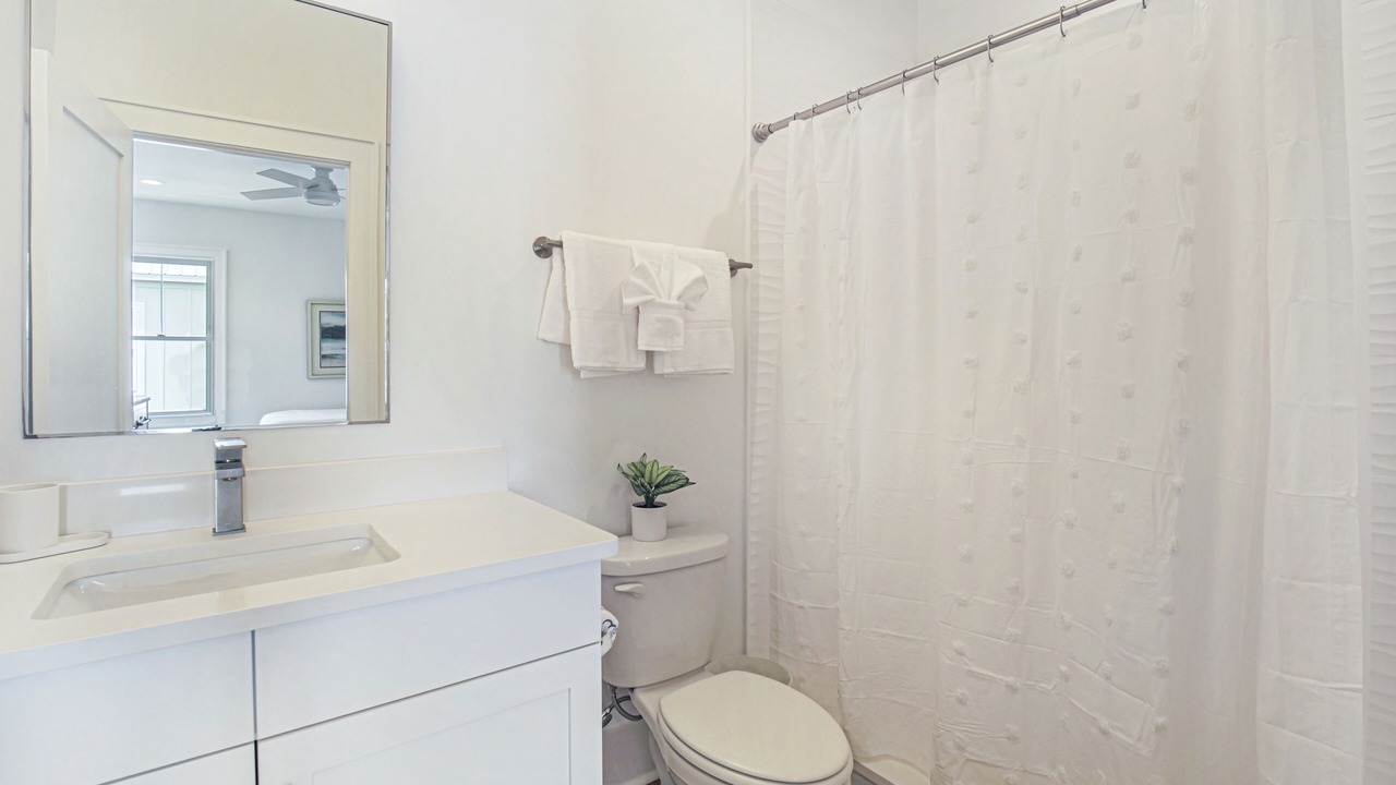 Photo of Bathroom in Gulf Shores