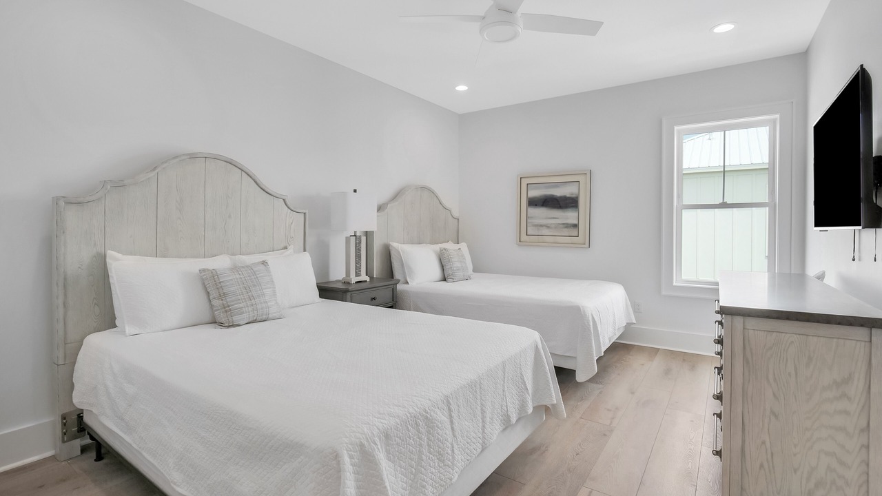 Photo of Bedroom in Gulf Shores