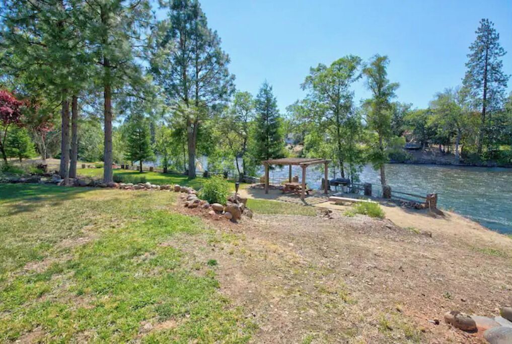 Photo of Outdoor in Shady Cove