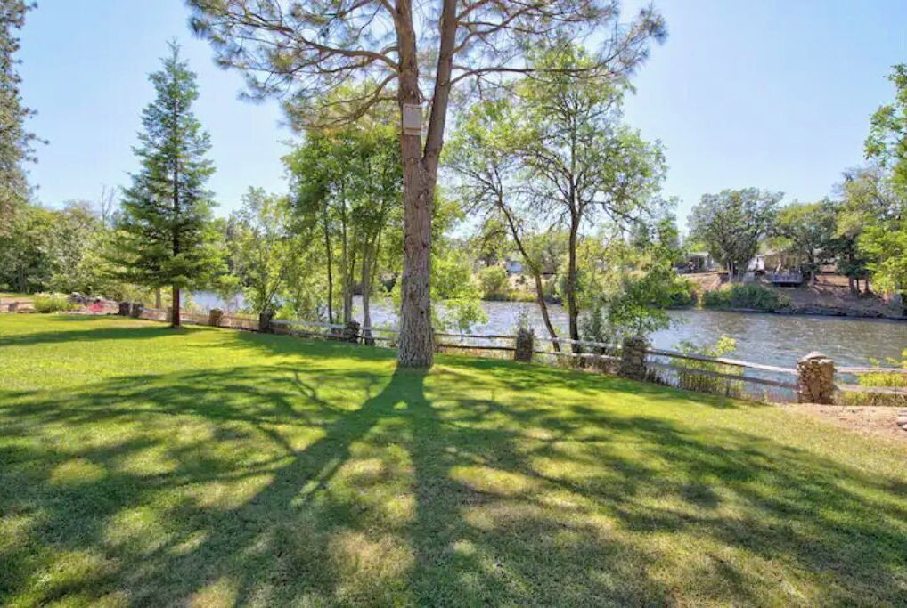 Photo of Outdoor in Shady Cove