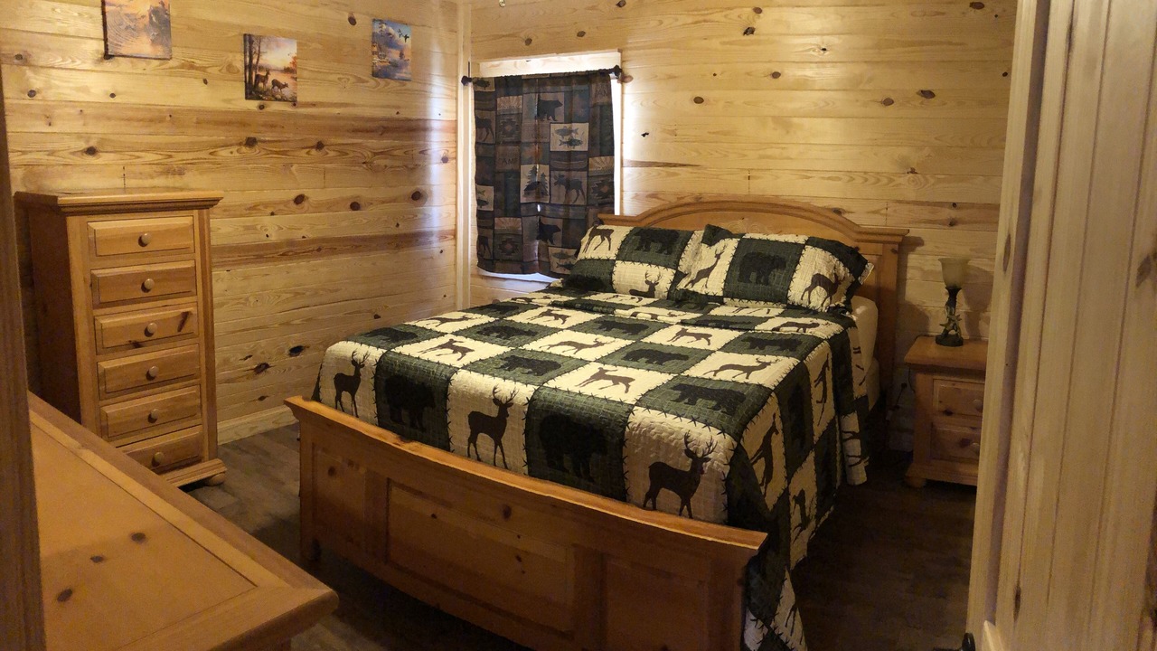 Photo of Bedroom in Jefferson City