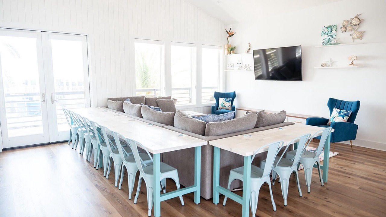 Photo of Others in Key Allegro