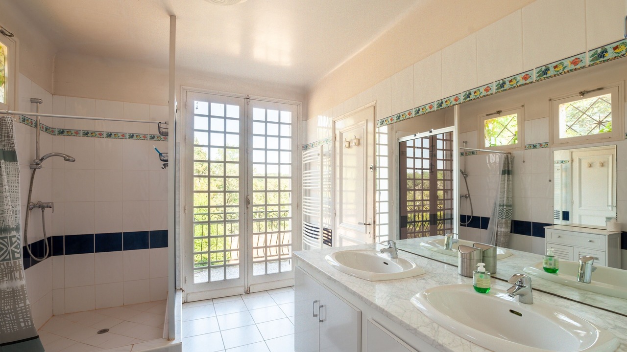 Photo of Bathroom in Vianne