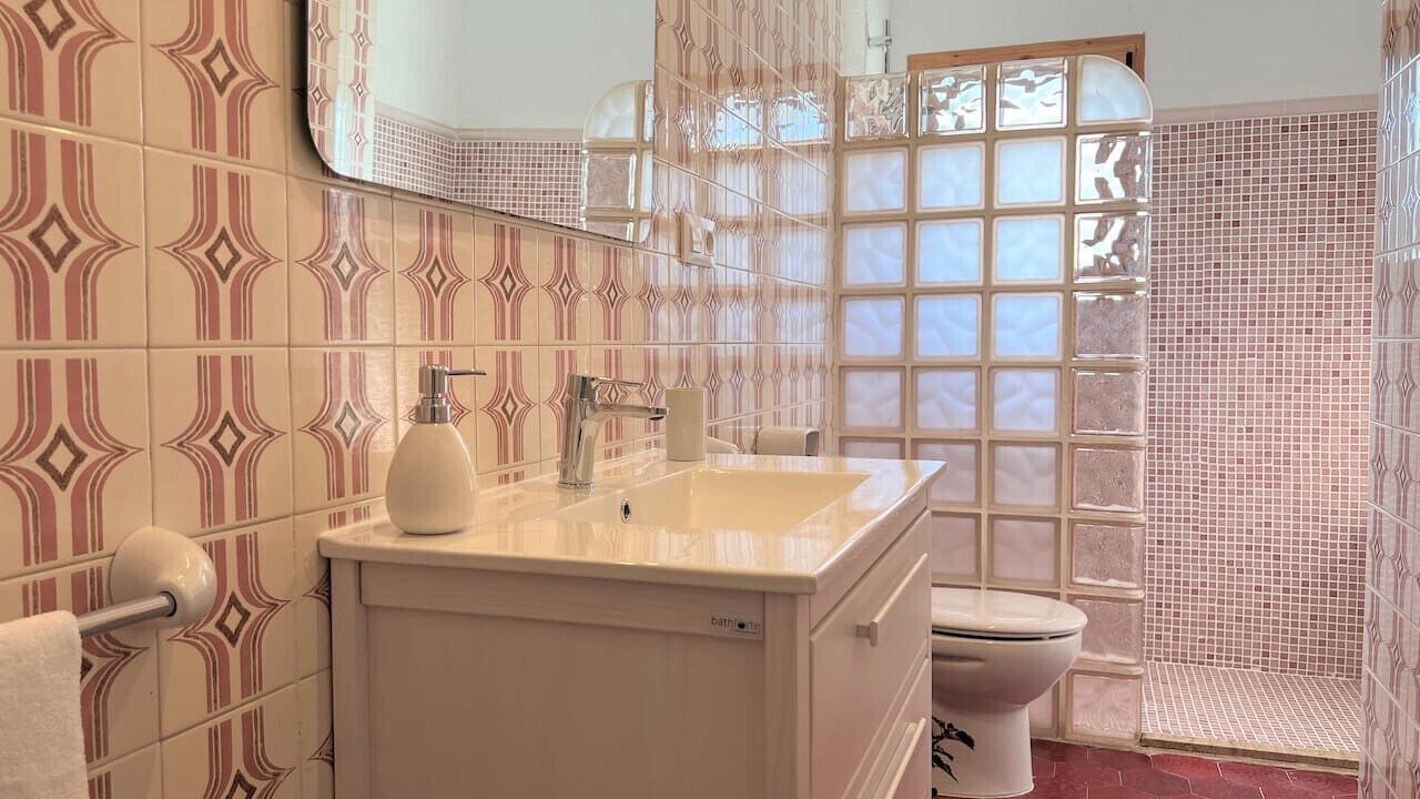 Photo of Bathroom in Aduanas