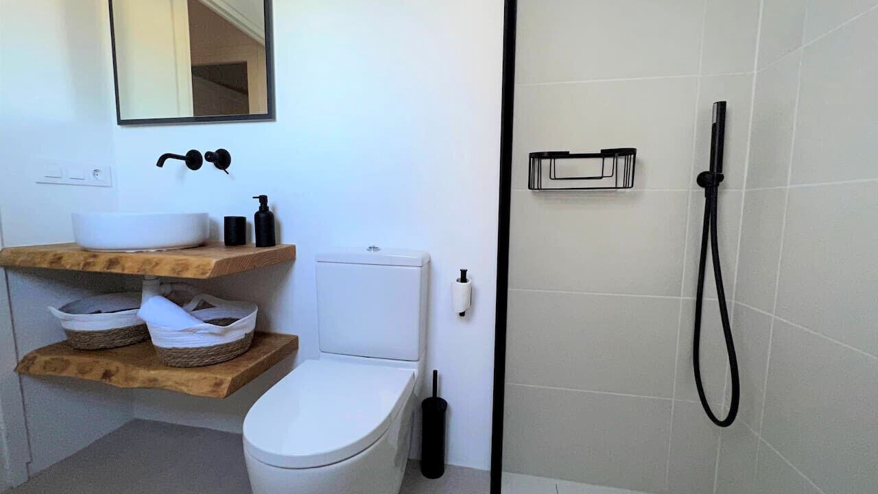 Photo of Bathroom in Aduanas