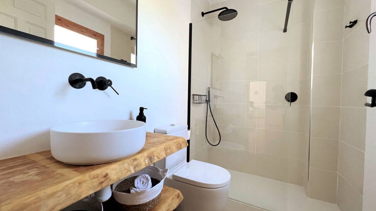 Photo of Bathroom in Aduanas