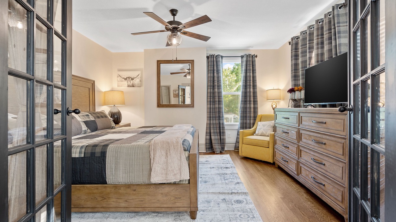Photo of Bedroom in Hanover Place