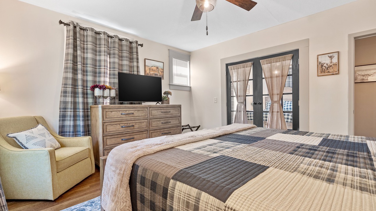 Photo of Bedroom in Hanover Place