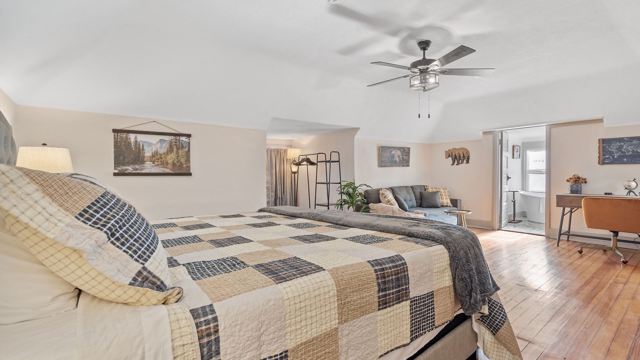 Photo of Bedroom in Hanover Place