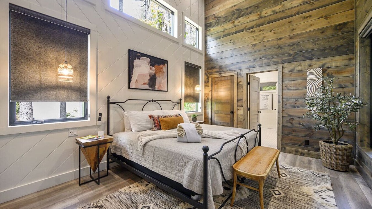 Photo of Bedroom in Broken Bow