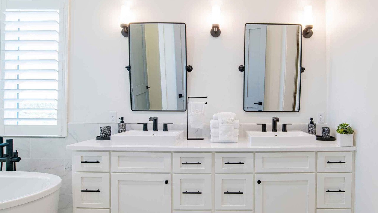 Photo of Bathroom in Ono Island