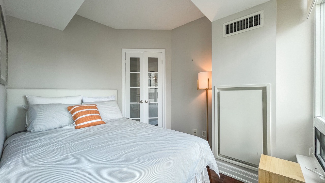 Photo of Bedroom in Yorkville