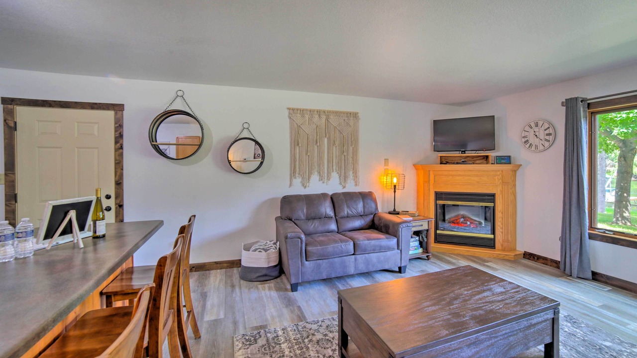 Photo of Livingroom in Goodman