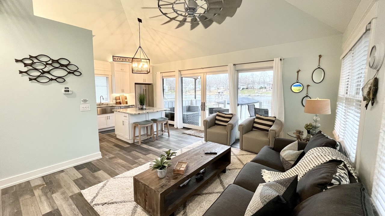 Photo of Livingroom in St. Charles