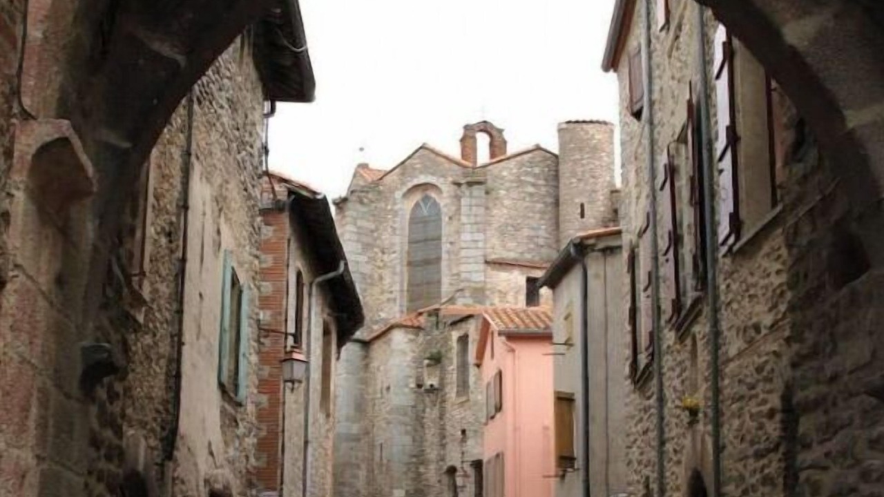 Photo of Outdoor in Vinca