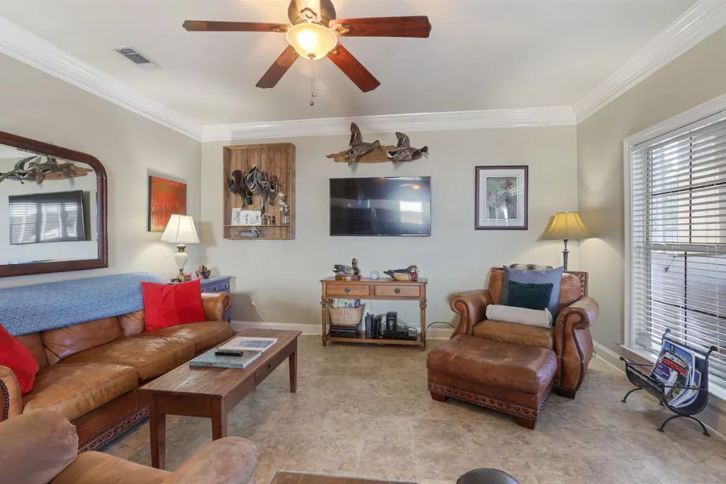 Photo of Livingroom in Springfield