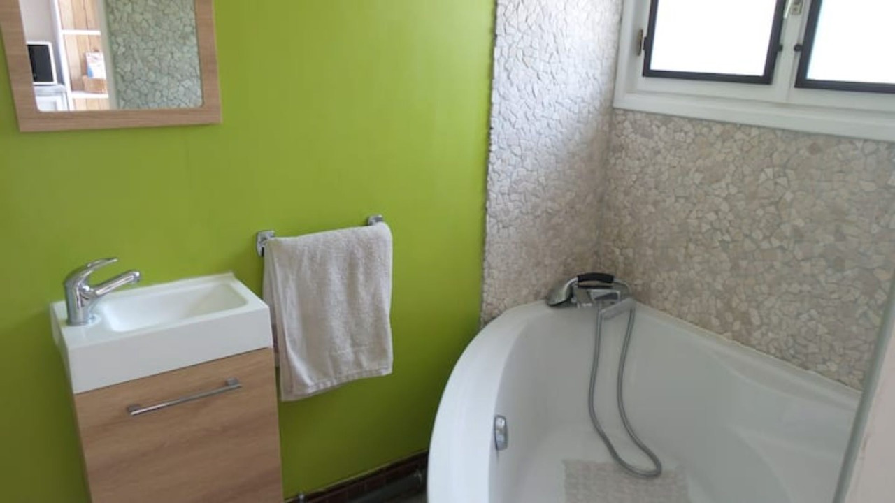 Photo of Bathroom in Castries