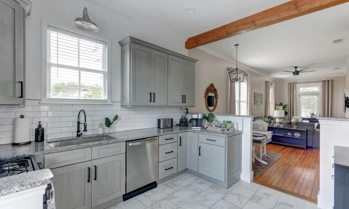 Photo of Kitchen in Historic District - North