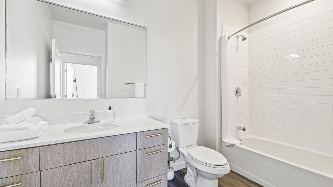 Photo of Bathroom in Bluemont