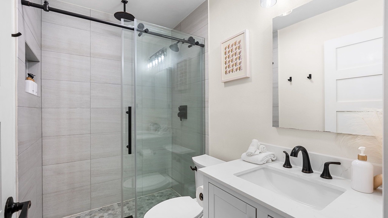 Photo of Bathroom in Dawson