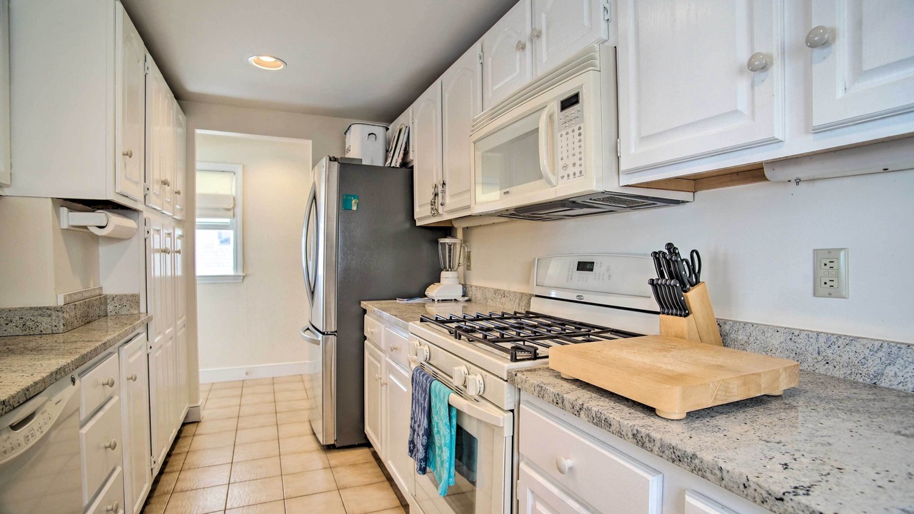 Photo of Kitchen in Ocean Bluff-Brant Rock