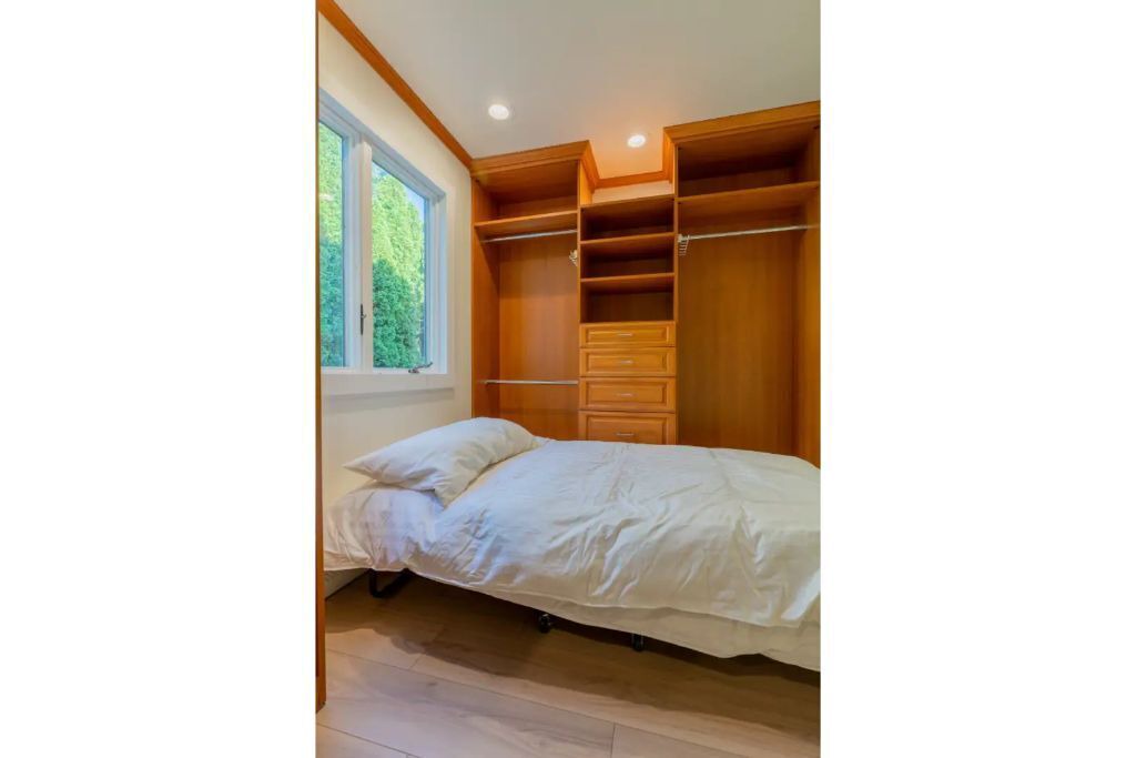 Photo of Bedroom in Shirley