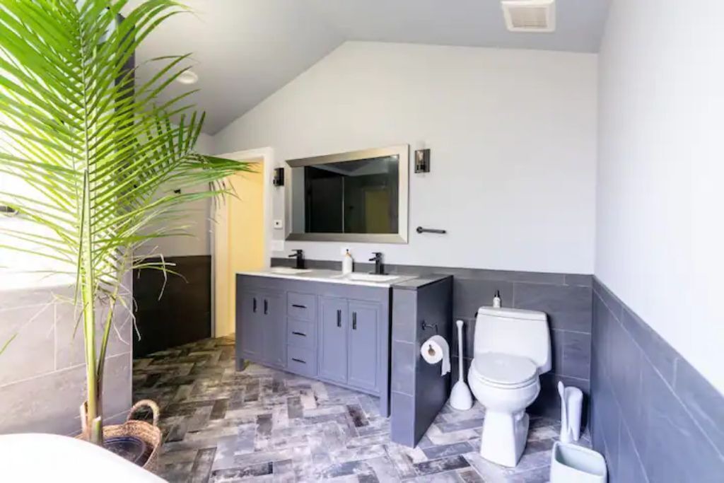 Photo of Bathroom in Shirley