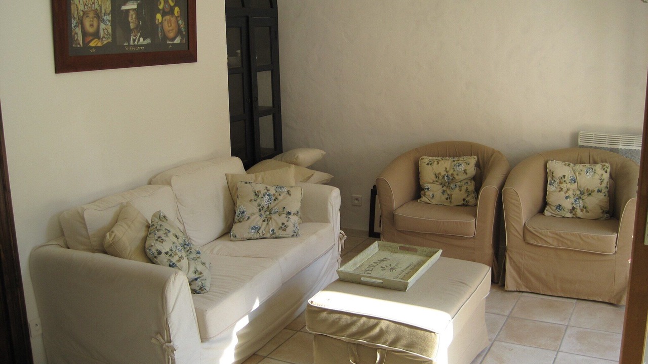 Photo of Livingroom in Buzon