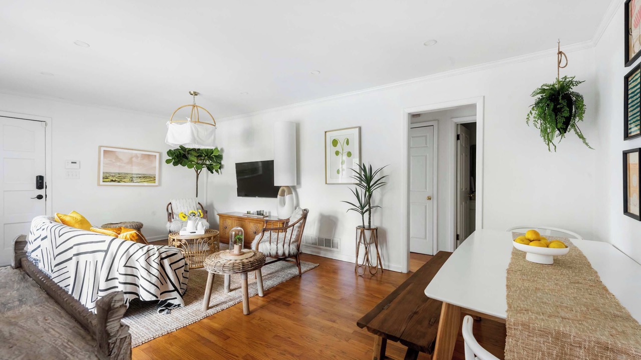 Photo of Livingroom in Atlanta