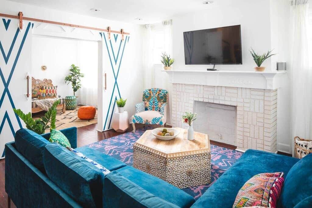 Photo of Livingroom in Midtown
