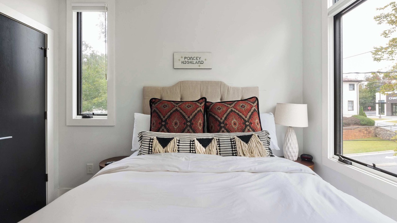 Photo of Bedroom in Poncey-Highland