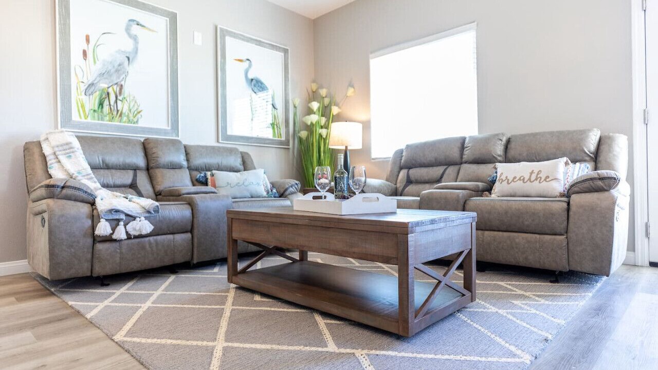 Photo of Livingroom in Ridgecrest