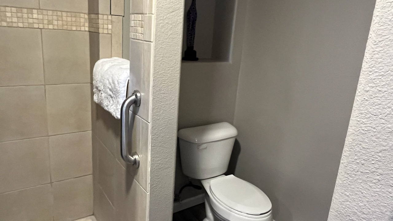 Photo of Bathroom in Zuzax