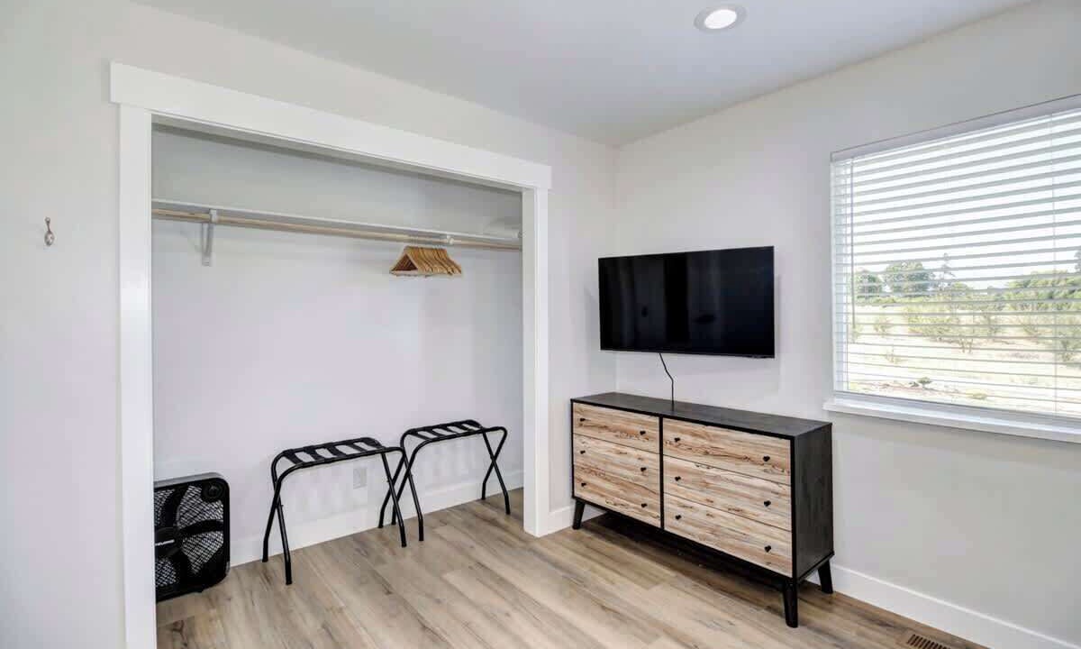 Photo of Others in Loomis