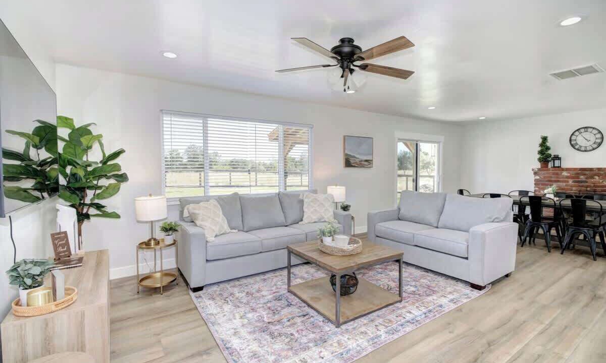 Photo of Livingroom in Loomis