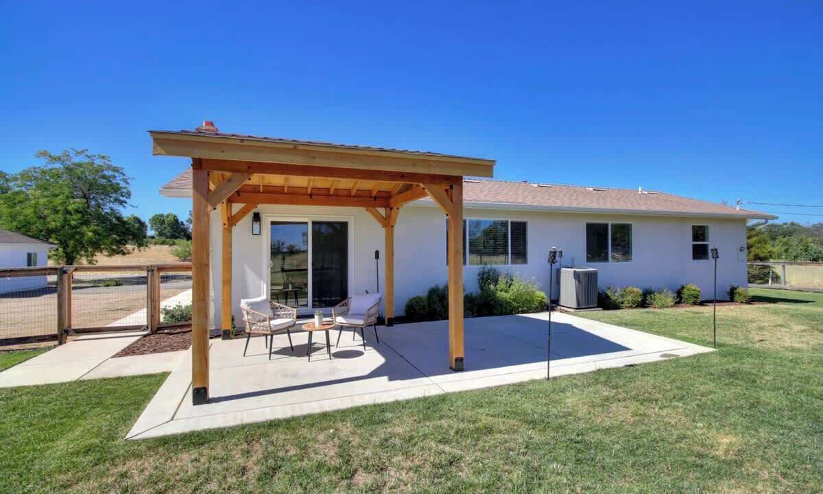 Photo of Patio Balcony in Loomis