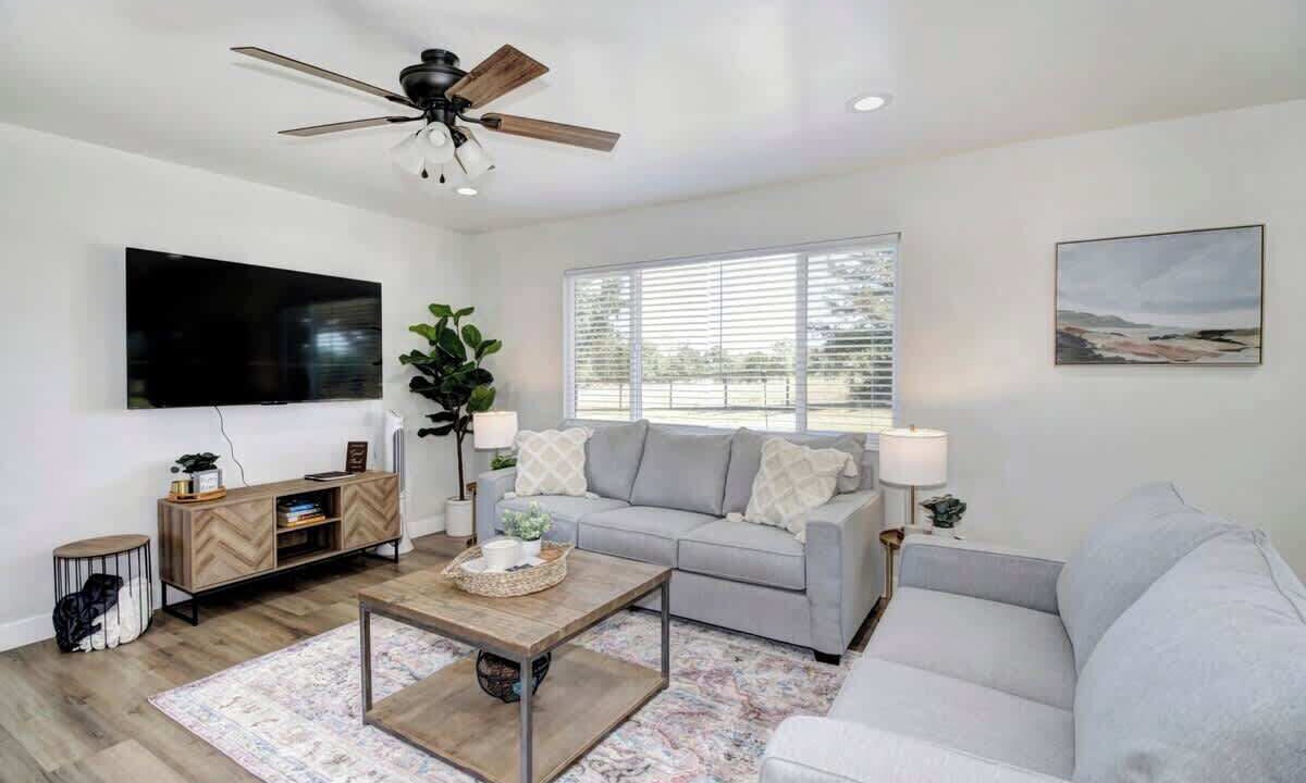 Photo of Livingroom in Loomis
