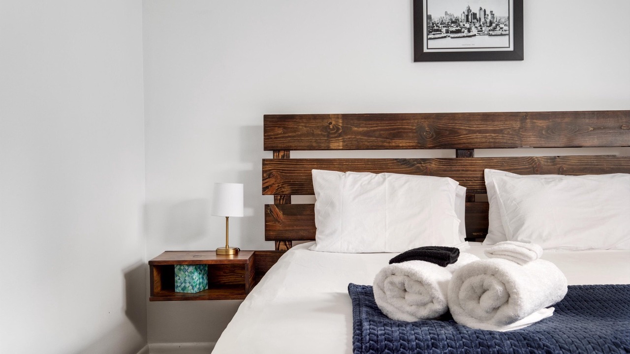 Photo of Bedroom in Royal Oak