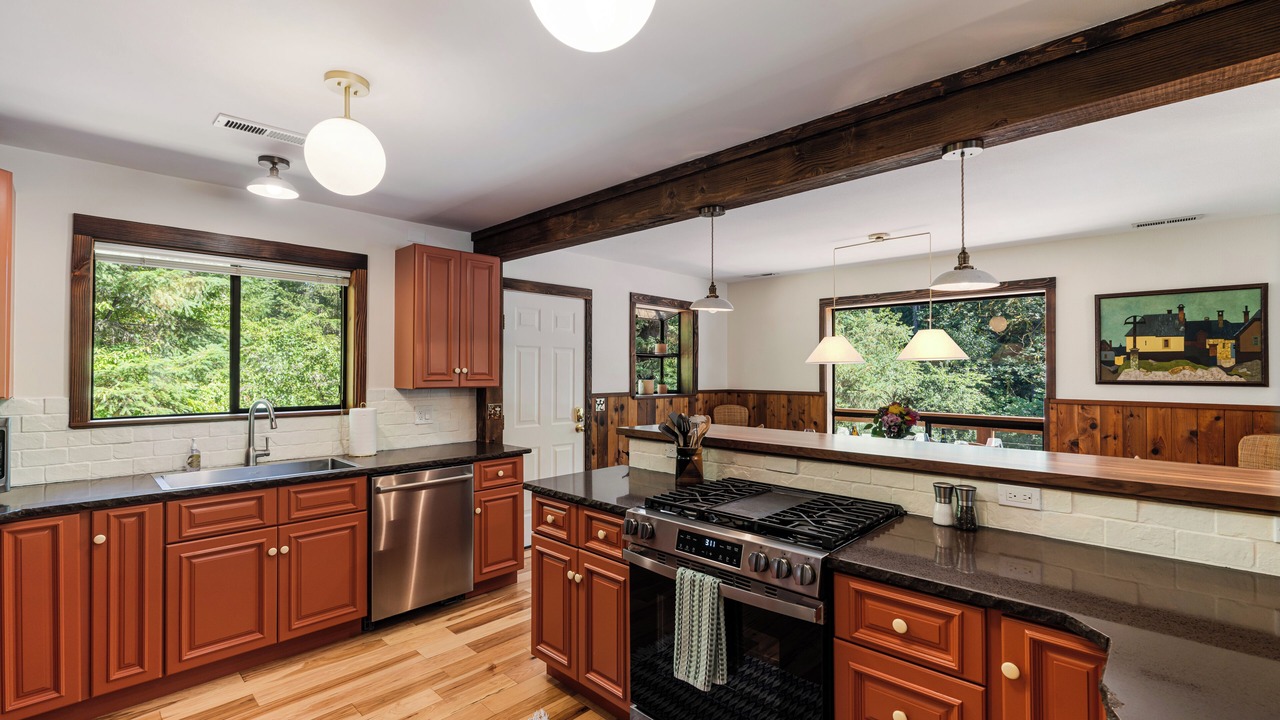 Photo of Kitchen in Gaston