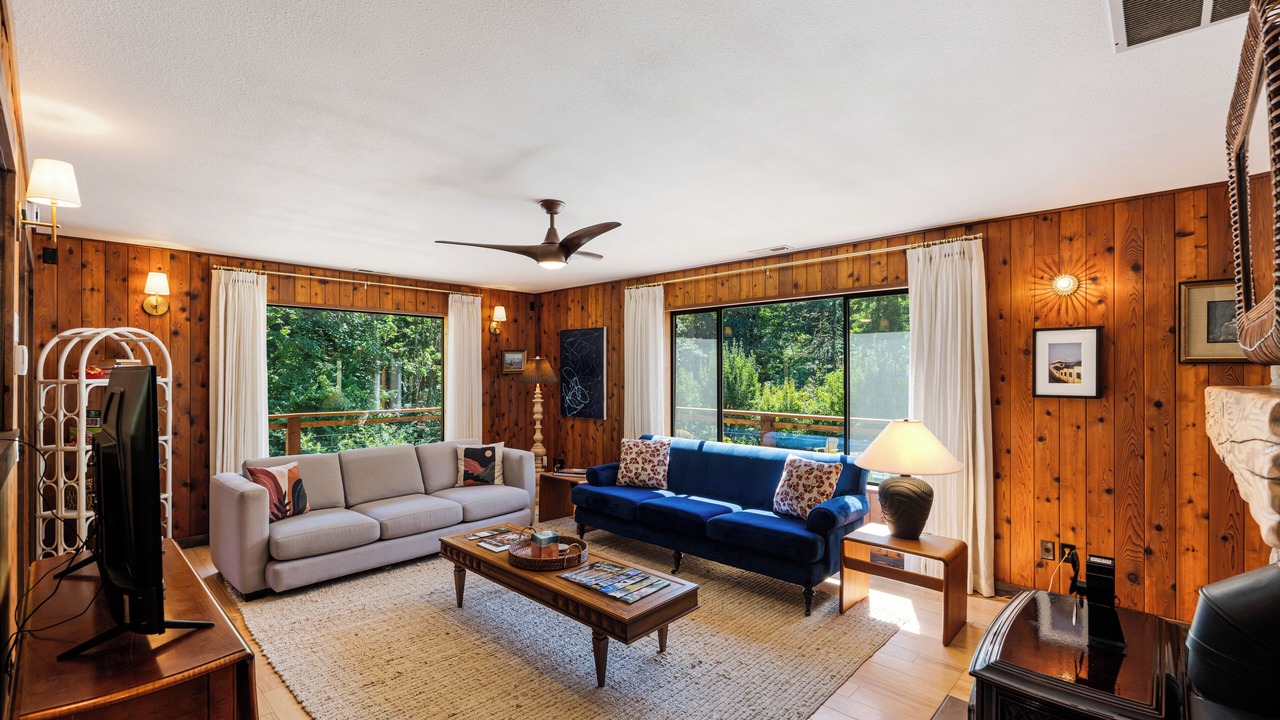 Photo of Livingroom in Gaston