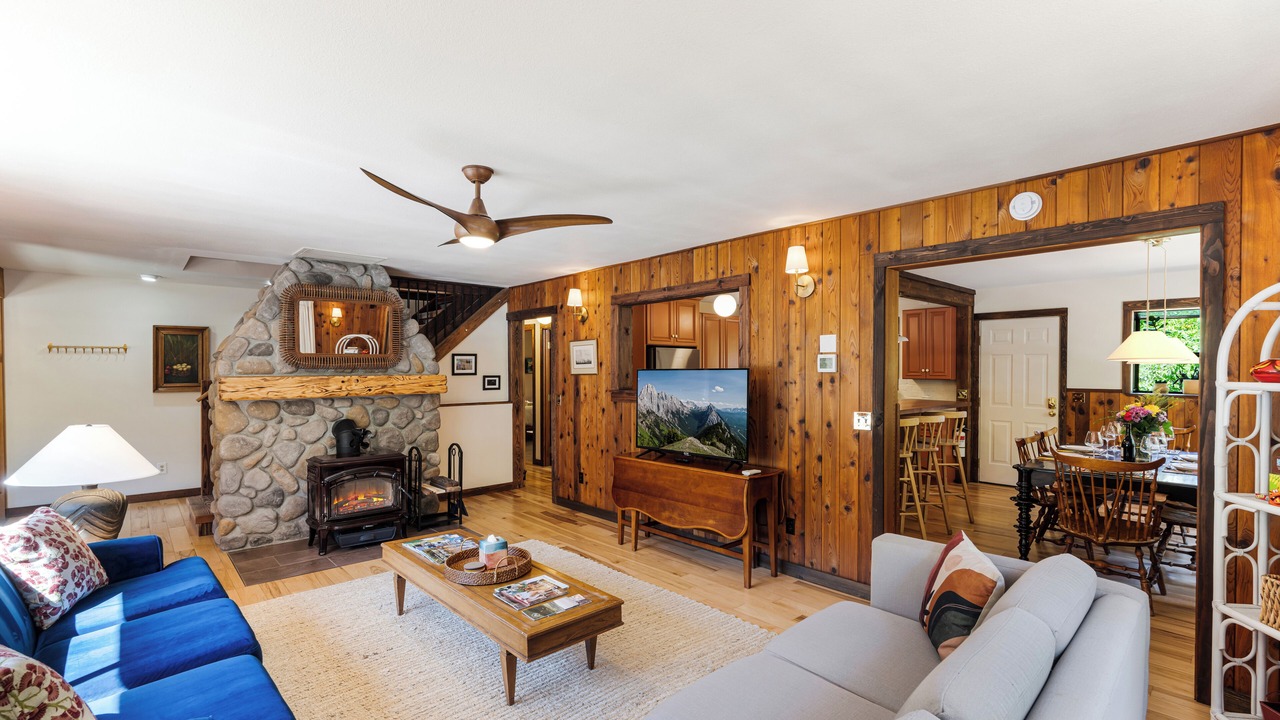 Photo of Livingroom in Gaston