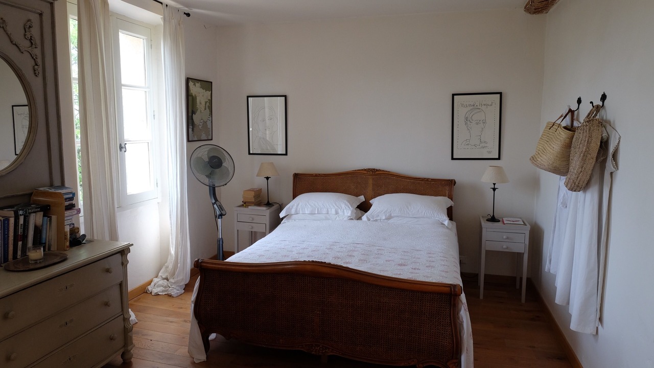 Photo of Bedroom in Saint-Genis