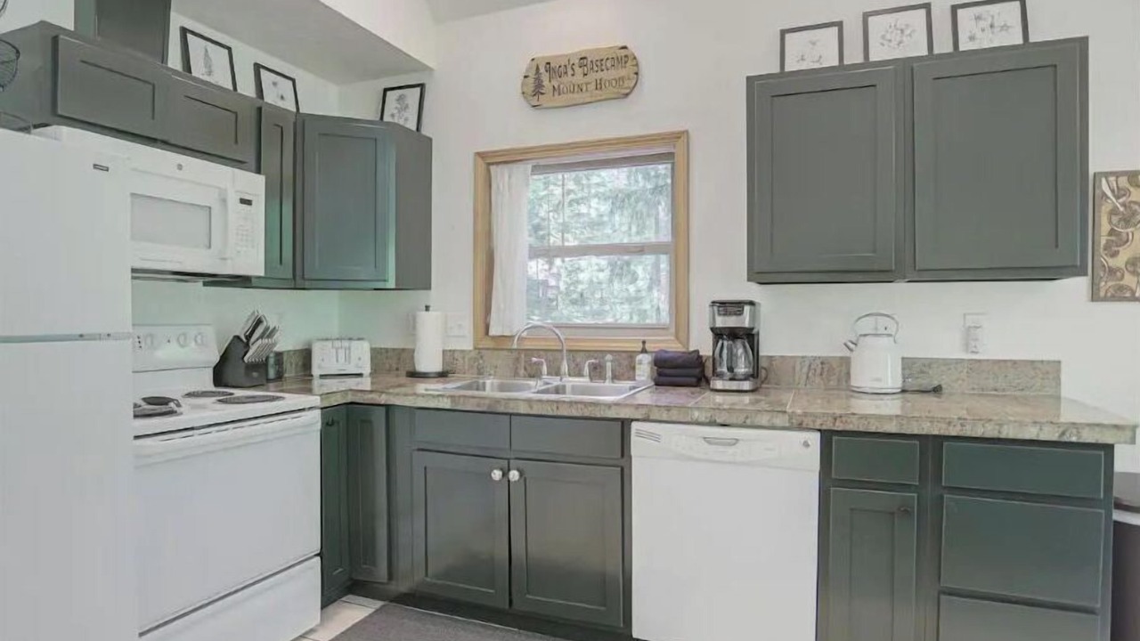Photo of Kitchen in Rhododendron