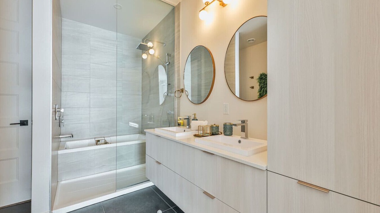 Photo of Bathroom in Mirabel