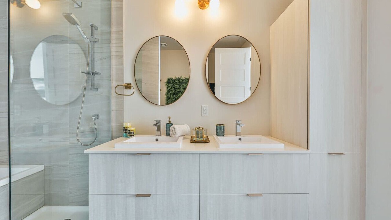 Photo of Bathroom in Mirabel