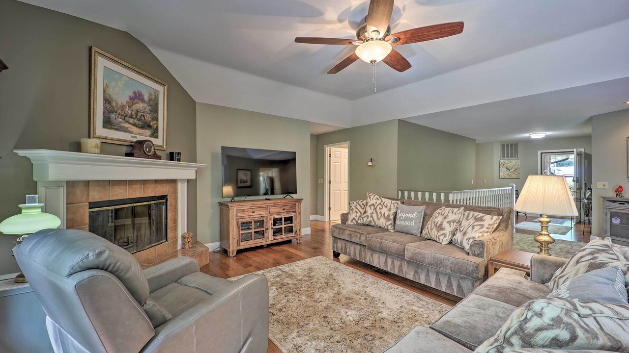 Photo of Livingroom in Bella Vista