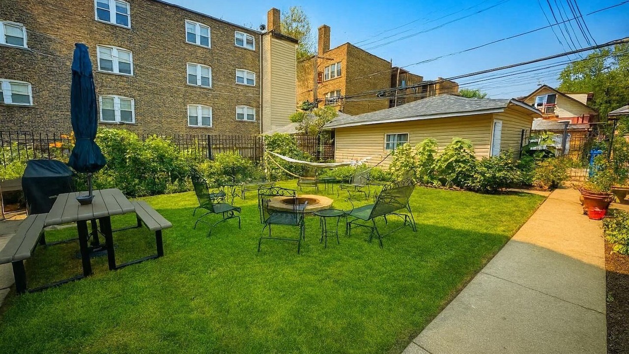 Photo of Outdoor in Avondale