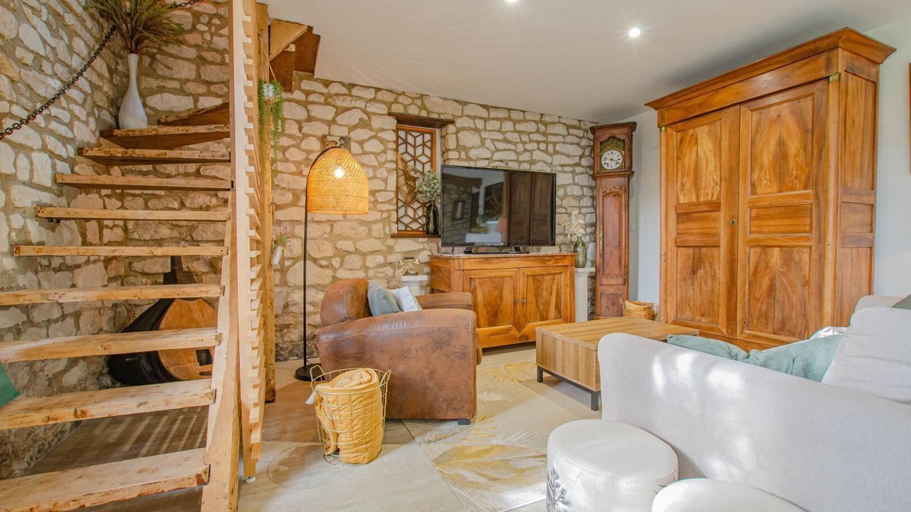 Photo of Livingroom in Macey