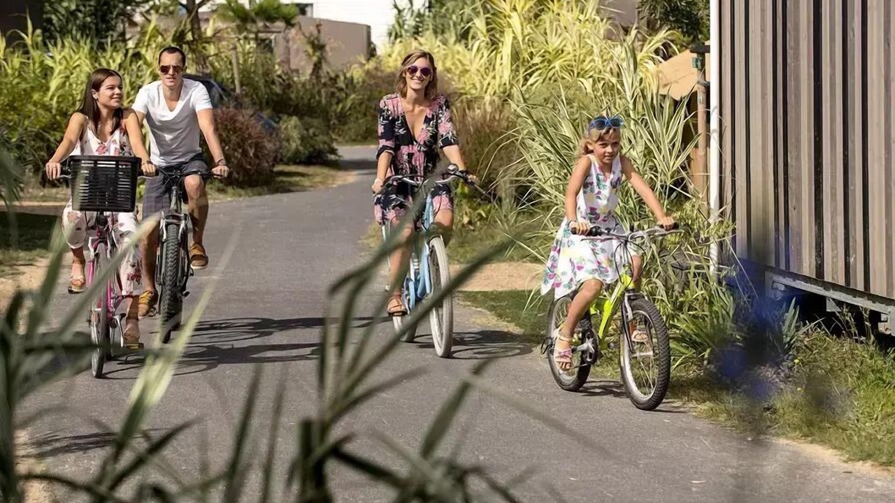 Photo of Others in Brem Sur Mer